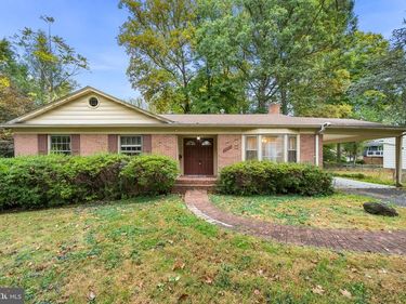 8324 EPINARD COURT , ANNANDALE, VA 22003