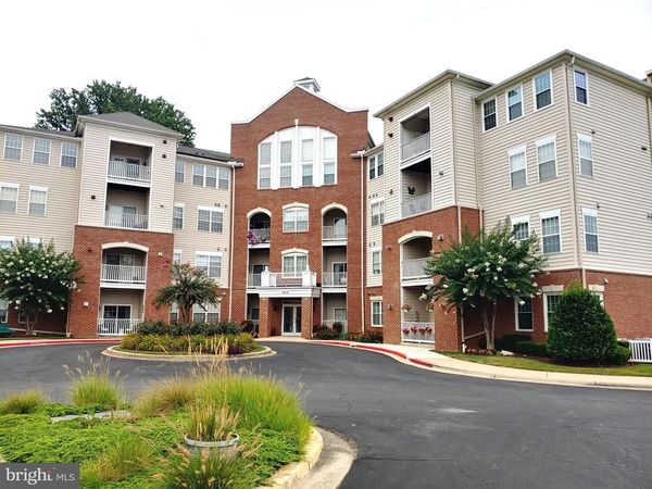 2610 CHAPEL LAKE DRIVE, Unit 211, GAMBRILLS, MD 21054