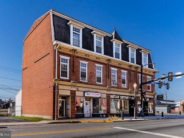 2 S FRONT STREET , STEELTON, PA 17113