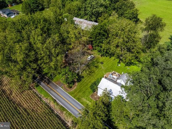 165 POINT ROAD , WERNERSVILLE, PA 19565