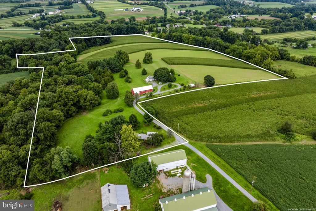 487 OLD ROAD , EAST EARL, PA 17519