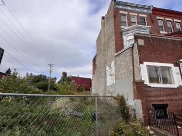 1323 W ERIE AVENUE , PHILADELPHIA, PA 19140