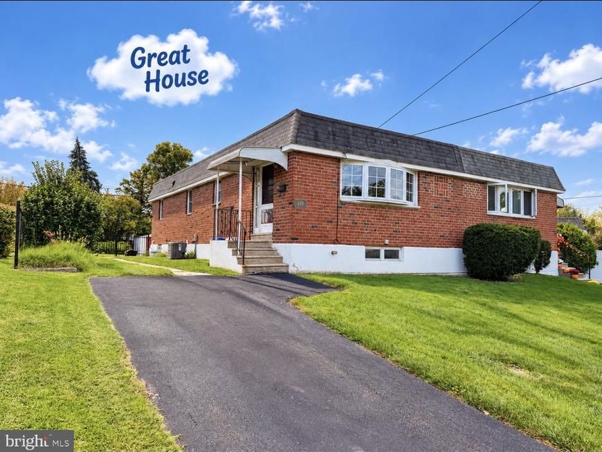 619 Turf Lane , Unit           , Conshohocken, PA 19428 Main Photo