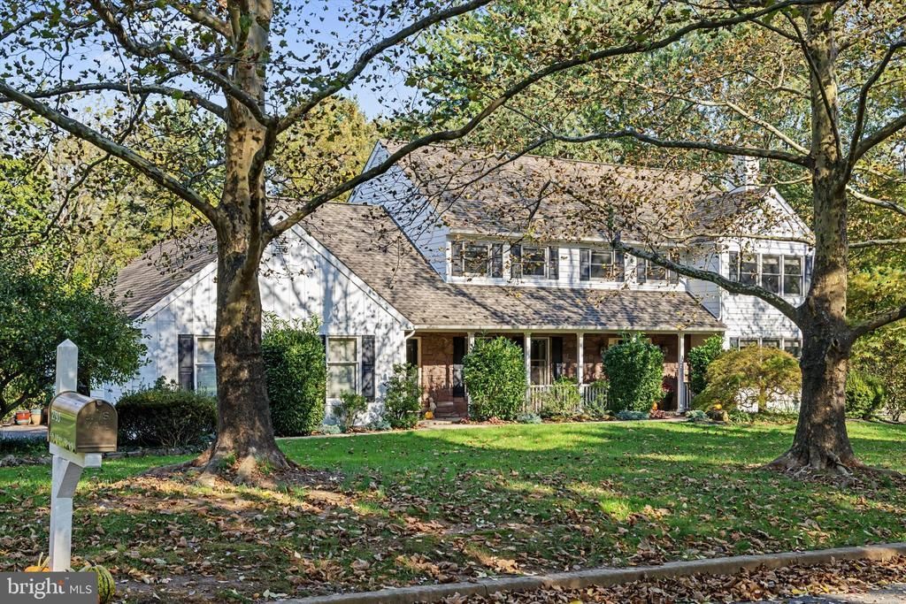 2793 E FOX CHASE CIRCLE, DOYLESTOWN, PA 18902