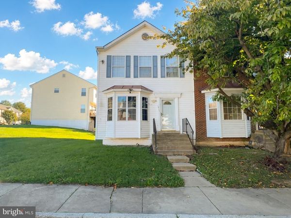 1211 DILLON COURT , CAPITOL HEIGHTS, MD 20743