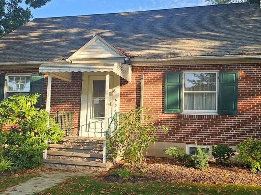 638 Mountain View Road , Reading, PA 19607 Main Photo