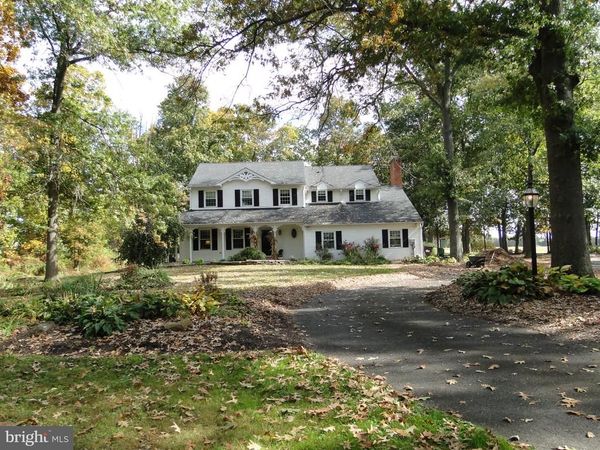 2160 HILLCREST ROAD , QUAKERTOWN, PA 18951