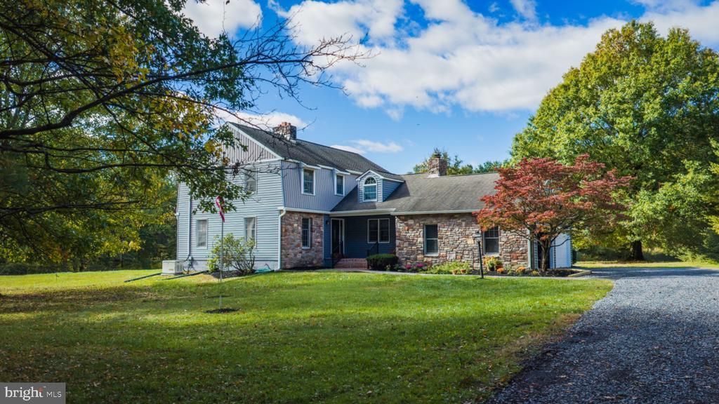 309 PARK DRIVE W , KINTNERSVILLE, PA 18930