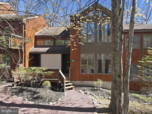 39 RUFFED GROUSE COURT , LAKE HARMONY, PA 18624