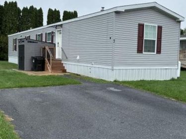 7 NORTHCREST , LEBANON, PA 17046