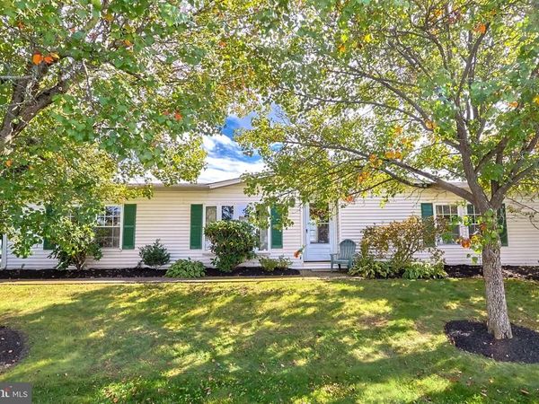 50 BENTWOOD CIRCLE , HARLEYSVILLE, PA 19438