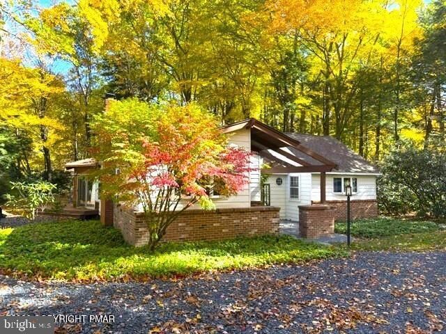 1873 SULLIVAN TRL , TANNERSVILLE, PA 18372
