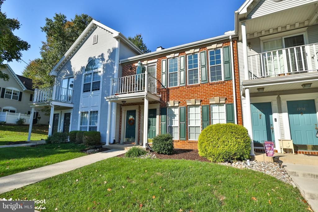 1952 MATTIS STREET , HELLERTOWN, PA 18055