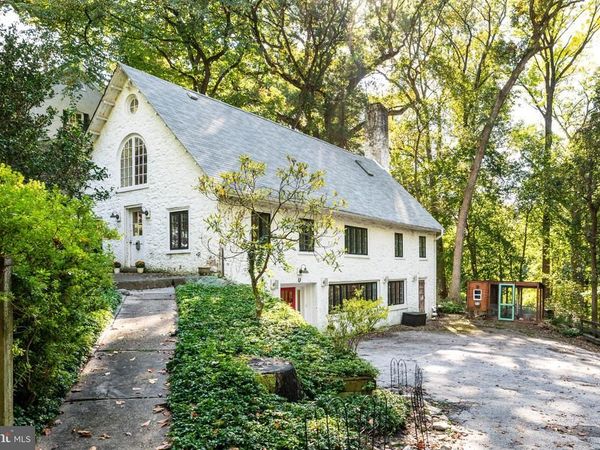 3535 W SCHOOL HOUSE LANE, PHILADELPHIA, PA 19129