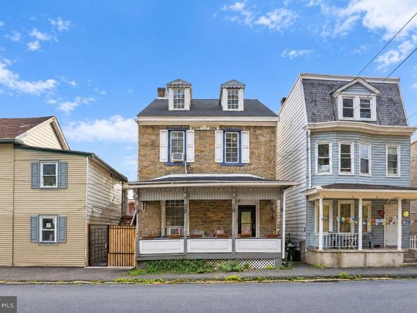 55 MILL ST , PORT CARBON, PA 17965