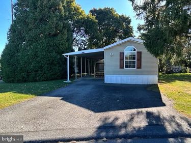 109 RAIN DOVE DRIVE , RED LION, PA 17356