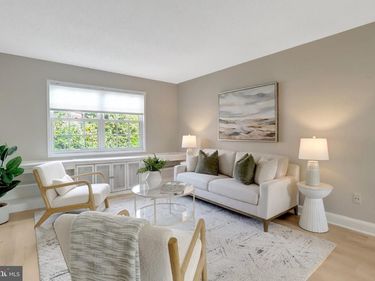 1706 W ABINGDON DRIVE , Unit 201, ALEXANDRIA, VA 22314