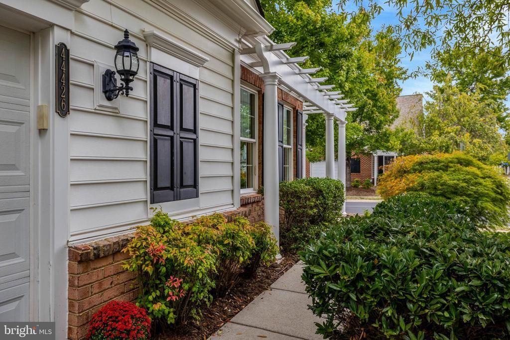 44426 Sunset Maple Drive , Ashburn, VA 20147 Main Photo