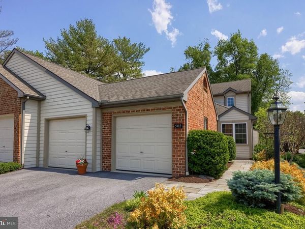 502 THORNGATE PLACE, MILLERSVILLE, PA 17551