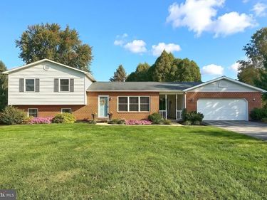 22 WILLOW CREEK ROAD, WRIGHTSVILLE, PA 17368