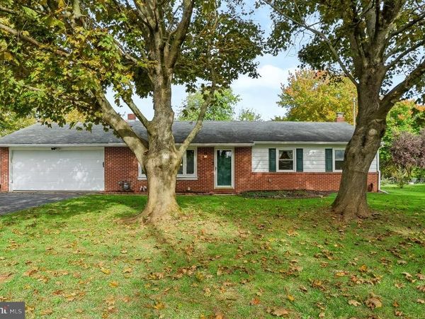 3 VIRGINIA AVENUE, SHREWSBURY, PA 17361