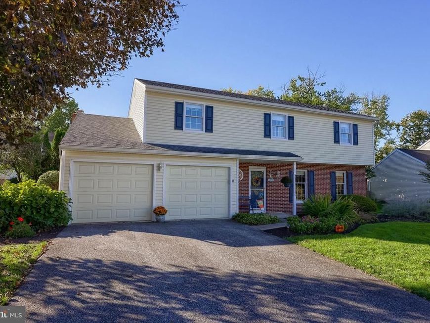 4160 Abbey Lane, York, PA 17402 Main Photo