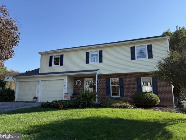 YORK, PA 17402