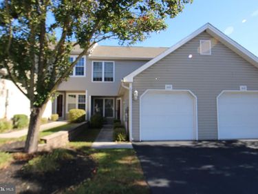 660 MALLARD DRIVE , ETTERS, PA 17319