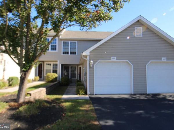 660 MALLARD DRIVE , ETTERS, PA 17319