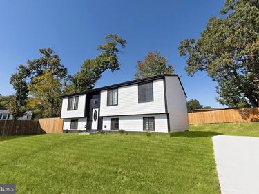 6403 HOLYOKE DRIVE , ANNANDALE, VA 22003