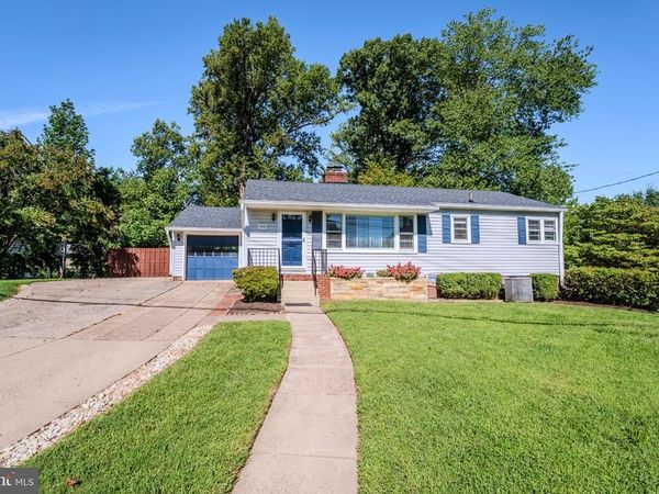998 N ROOSEVELT STREET , FALLS CHURCH, VA 22046