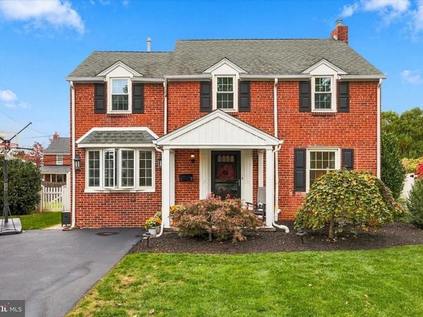 7 VALLEY VIEW LANE, NEWTOWN SQUARE, PA 19073