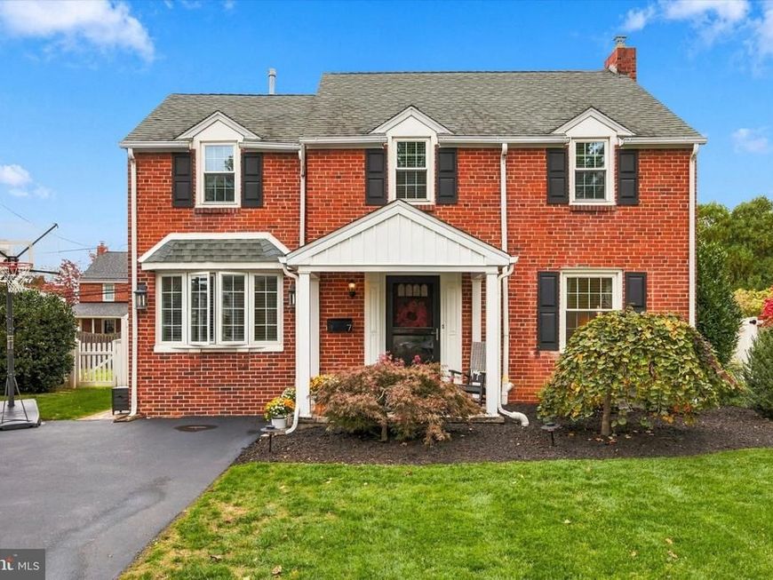 7 Valley View Lane, Newtown Square, PA 19073 Main Photo