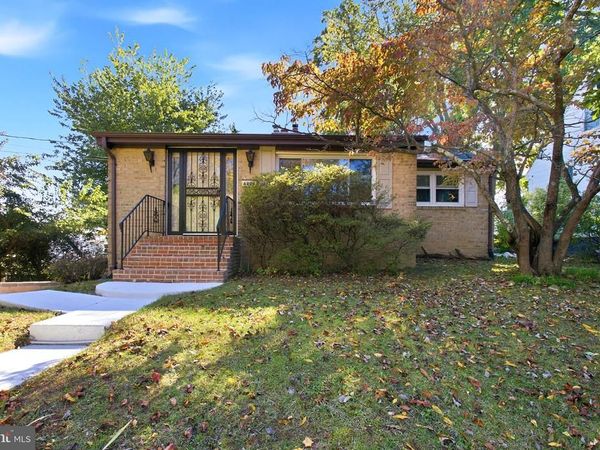 6819 DONAHUE COURT , FALLS CHURCH, VA 22042