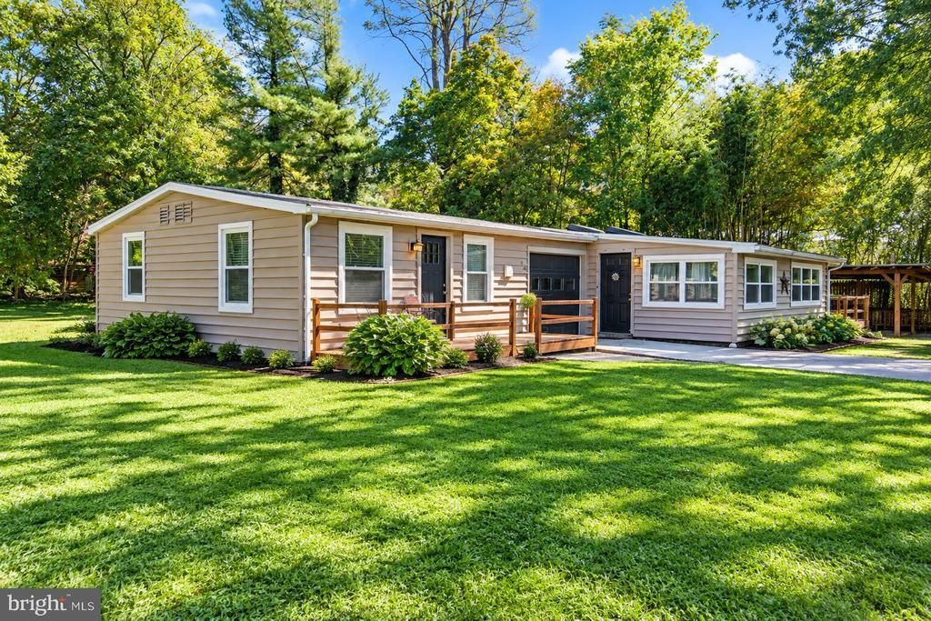 153 HERSHEY MILL ROAD, MOUNTVILLE, PA 17554