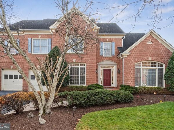 9724 CLAGETT FARM DRIVE , POTOMAC, MD 20854
