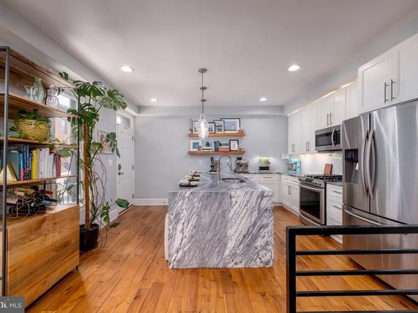 17 E OSTEND STREET , BALTIMORE, MD 21230