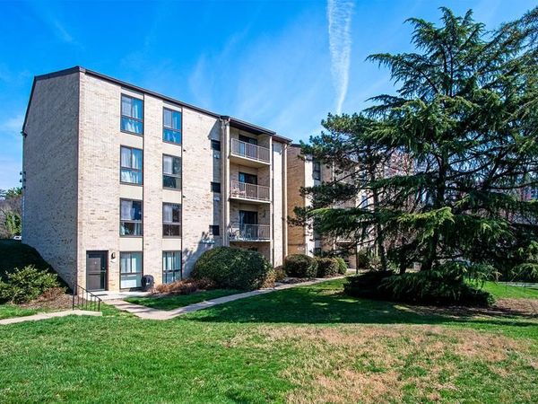 6141 EDSALL ROAD , Unit B, ALEXANDRIA, VA 22304
