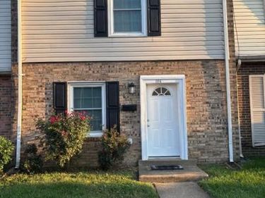 124 HUGHEY COURT , FREDERICKSBURG, VA 22401