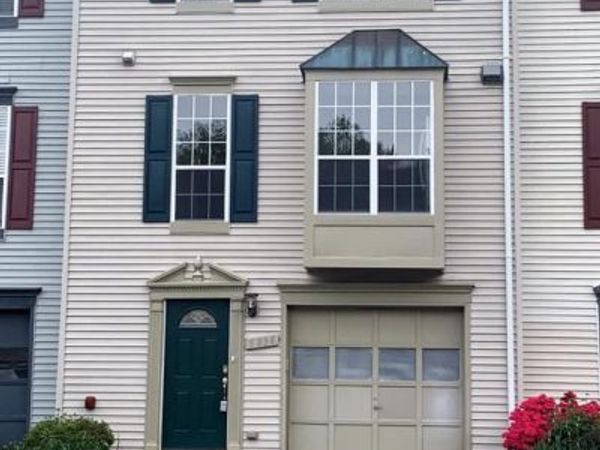 5936 BARON KENT LANE , CENTREVILLE, VA 20120