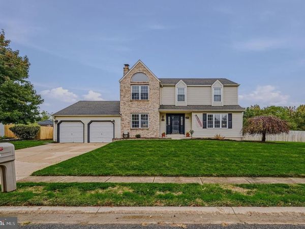 20 STEARRETT DRIVE, NEWARK, DE 19702