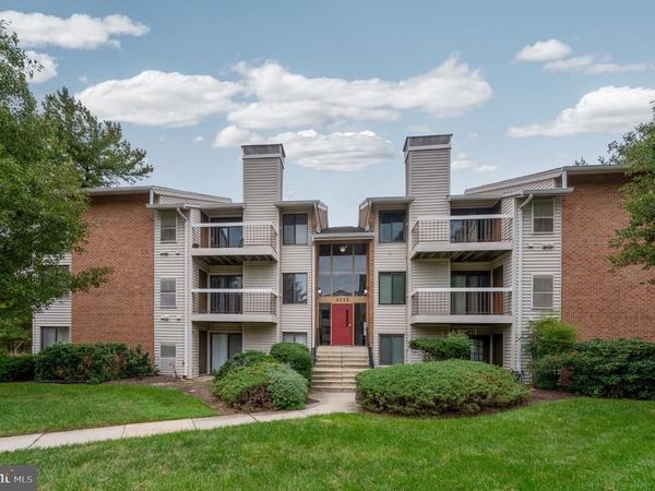 1113 CASTLE HARBOUR WAY, Unit 2B, GLEN BURNIE, MD 21060