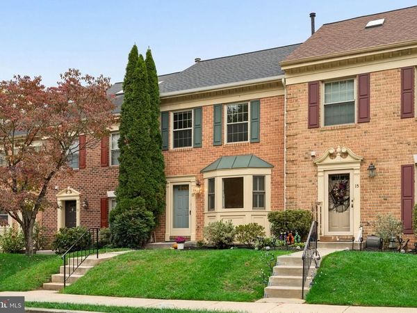 17 VICTORIA FALLS COURT , SPARKS, MD 21152