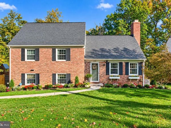 8206 ROBIN HOOD COURT , TOWSON, MD 21204