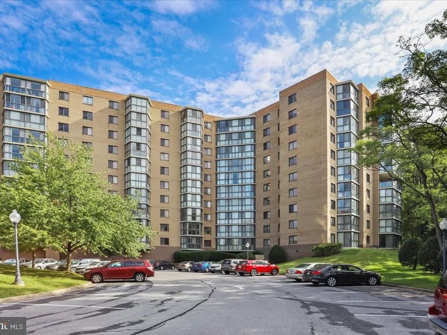 3310 N Leisure World Boulevard, Unit 922, Silver Spring, MD 20906 Main Photo