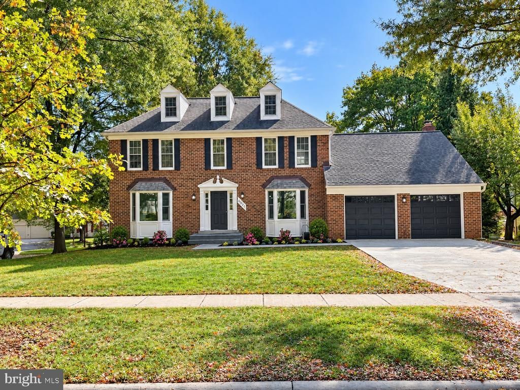 4921 SWEETBIRCH DRIVE , ROCKVILLE, MD 20853