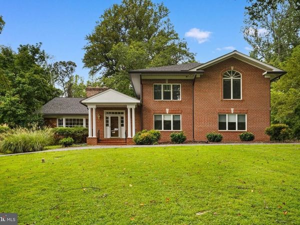 10810 BURBANK DRIVE , POTOMAC, MD 20854