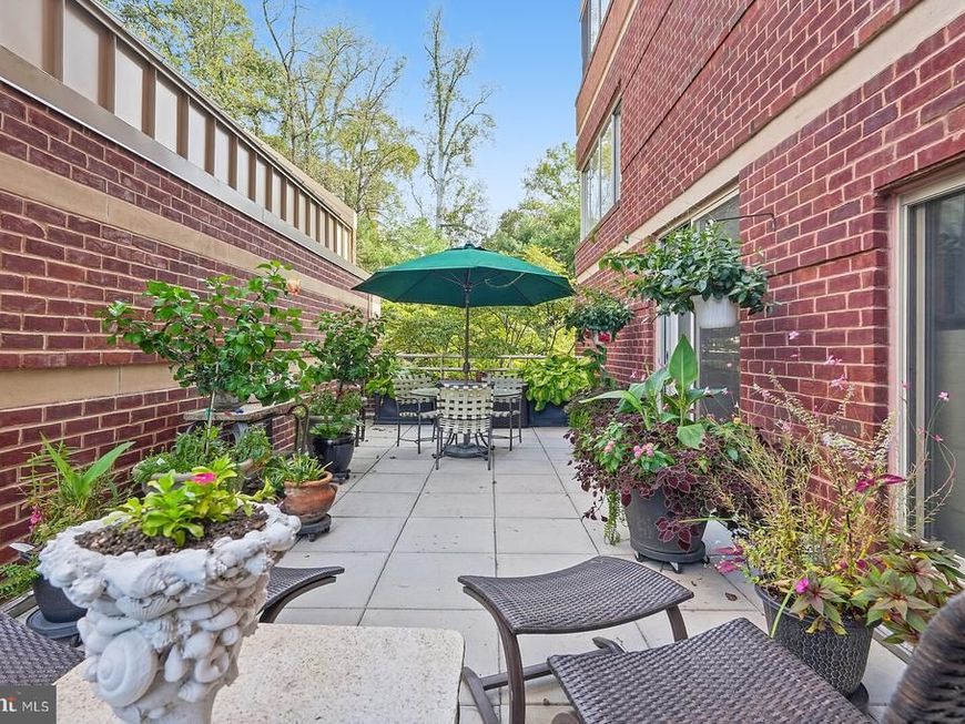 5800 Nicholson Lane, Unit 1-207, North Bethesda, MD 20852 Main Photo