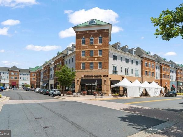 801 PLEASANT DRIVE, Unit 80104 OR U, ROCKVILLE, MD 20850