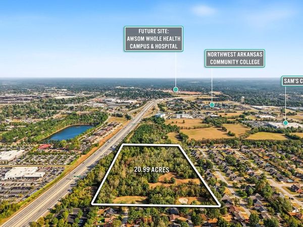 W Sunset Drive, Rogers, AR 72756